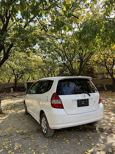 outback 2019: Honda Fit: 2003 г., 1.3 л, Автомат, Бензин, Хэтчбэк — 6