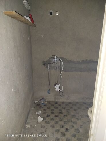 Həyət evləri və villaların satışı: Maştağa qəs. 1 otaqlı, 40 kv. m, Kredit var, Orta təmir — 6