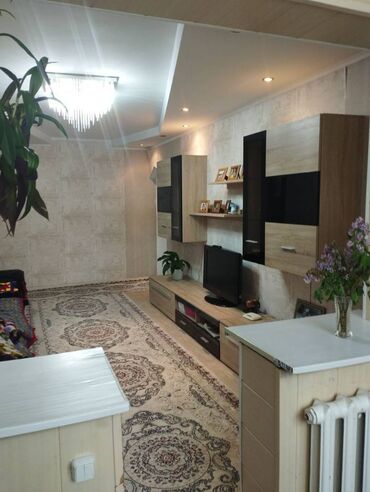 Продажа квартир: 3 комнаты, 58 м², 104 серия, 1 этаж, Евроремонт
