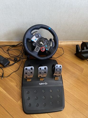 Video oyunlar üçün aksesuarlar: Logitech G29 yarış çarxı və pedalları dəsti, PlayStation və PC