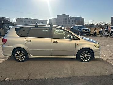 Toyota: Toyota Ipsum: 2003 г., 2.4 л, Автомат, Газ, Минивэн — 3