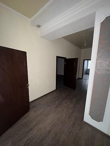 Аренда офисов: Сдается офис 180м2 2 этаж Отдельно стоящее здание Отдельный вход at lalafo.kg — 6 Аренда офисов: Сдается офис 180м2 2 этаж Отдельно стоящее здание Отдельный вход — 6