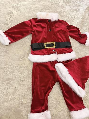 1 yas: Santa klaus ve Batman kostyumu 2 yaşa uyğun. Her biri 20 AZN. 1 defe — 1