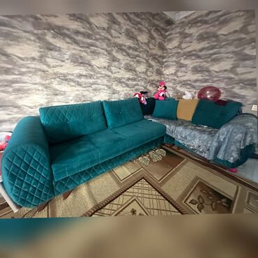 kunc divan satiram: Künc divan