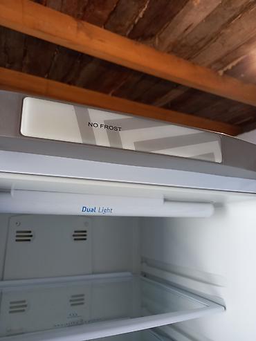 морозильник indesit: Холодильник Indesit, Б/у, Двухкамерный, No frost, 60 * 196 * 60 — 4