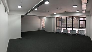 Аренда офисов: Аренда офисов, 42 м², В бизнес центре, С видом на горы — 9