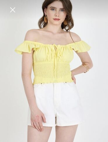 детские халаты с капюшоном: Sarı crop Razmer S qiymət 5azn