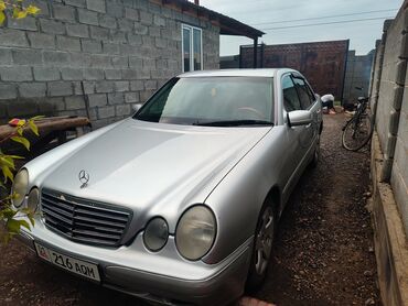 полики мерс: Mercedes-Benz A 210: 1999 г., 2.2 л, Механика, Дизель, Седан