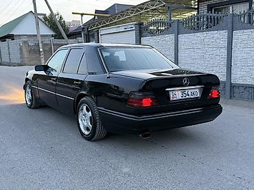 багаж мерс 124: Mercedes-Benz E-Class: 1994 г., 2.2 л, Механика, Бензин, Седан — 5