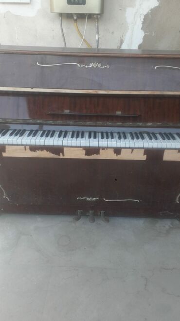 Qarmonlar: Piano, Akustik, İşlənmiş, Ünvandan götürmə