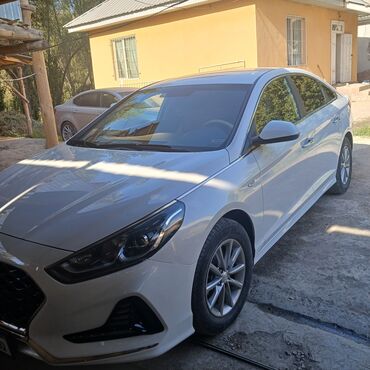 взять машину в рассрочку: Hyundai Sonata: 2018 г., 2 л, Автомат, Газ, Седан