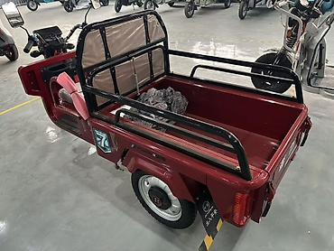 Легкий грузовой транспорт: Легкий грузовик — 14