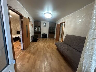 арендовать квартиру для офиса: 2 бөлмө, 41 кв. м, Хрущевка, 3 кабат, Косметикалык ремонт