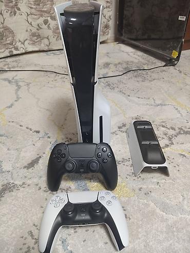 PS5 (Sony PlayStation 5): PlayStation 5 (дисковая версия) + беспроводной геймпад DualSense Не — 1