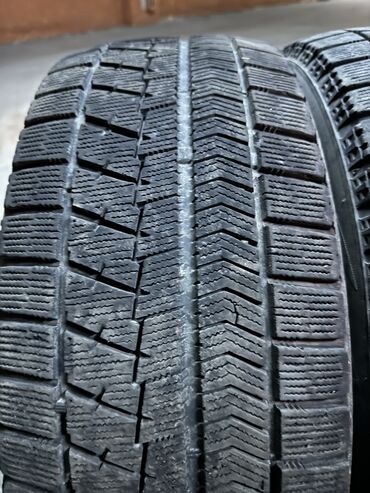 Шины: Шины 215 / 55 / R 17, Зима, Б/у, Комплект, Легковые, Япония, Bridgestone