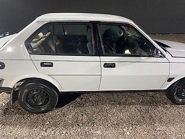 Транспорт: Volvo 360: 1989 г., 1.8 л, Механика, Бензин, Седан — 3