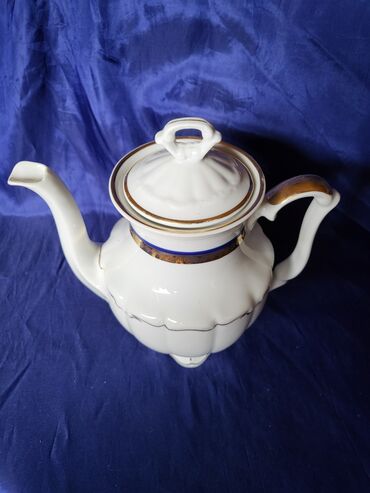 Čajnici: Bokal nov Walbrych Maria Theresa Poljska iz 60-ih. Bokal je — 3