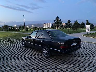 rays volk: Mercedes-Benz W124: 1991 г., 2.3 л, Механика, Бензин, Седан — 2