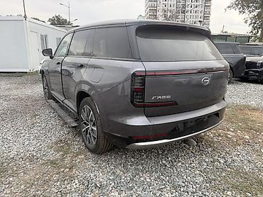 dodg ram: GAC Trumpchi / S7 (эмблема GAC), серый SUV. 2025 год максимальная — 6