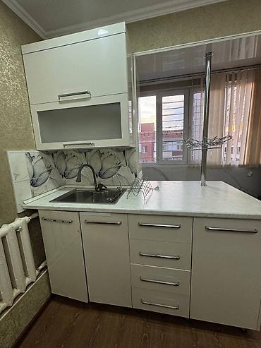 квартира сдаётся джал: Сдается 3-комнатная квартира 🏡 📍 Средний Джал, ул. Тыналиева, 114/6 📐 — 2