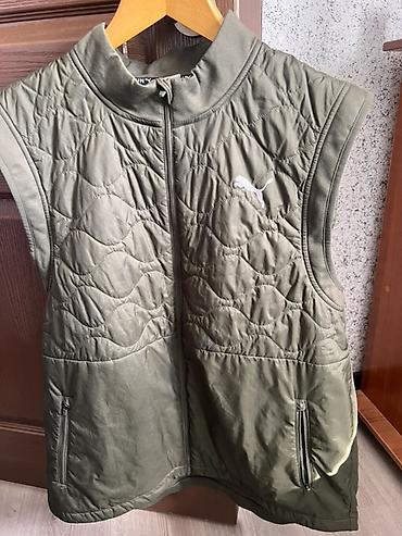 курти: Мужская куртка, 2XL, Puma, Б/у, цвет - Зеленый, Платная доставка — 1