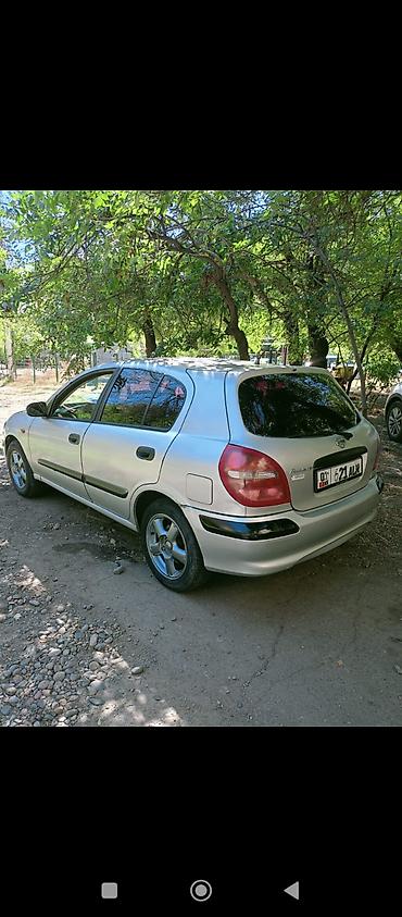 электр авто: Nissan Almera: 2002 г., 1.5 л, Кол менен иштөөчү, Бензин, Хетчбек — 2