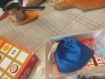 keyboard: Tombola sah – “igra za svakog”.Izgleda mi kompletno,samo je kutije na — 6