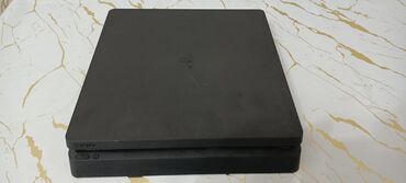 плейстейшен 4 слим цена бишкек: Продается Play Station 4 Slim в комплекте 3 беспроводных геймпада