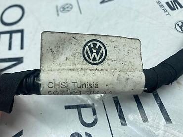 in pods 12: PARKING SENZOR SA INSTALACIJOM ZA VOLKSWAGEN GOLF 7 - 5G9 971 104 AA — 3
