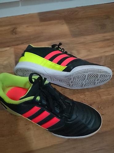 Kopačke: Adidas Sala patike za fudbal br 38 - Model: Adidas Sala (oznaka — 8