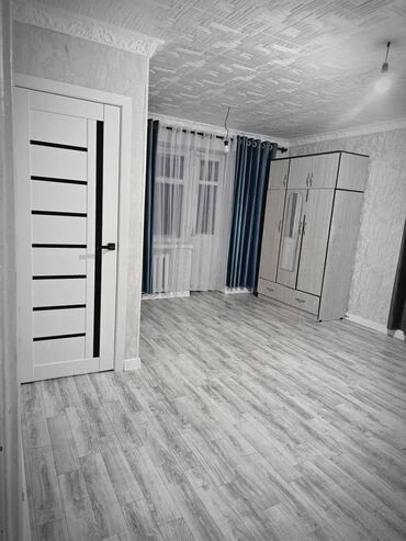 Продажа квартир: 1 комната, 30 м², Хрущевка, 4 этаж, Евроремонт — 1