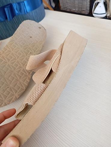 Sandale i papuče: Dve vrste obuće: 1) Zimske slip-on patike/čizme - Crna vodoodbojna — 13