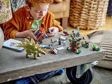 Оюнчуктар: Продаю конструктор LEGO "Jurassic World: Dinosaur Missions – — 10