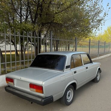 оборудование для ремонта телефона: Ижарага берем LADA, Күнүмдүк, Айдоочусуз, | Күрөөсүз