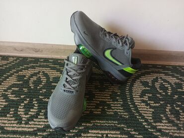 размер мужской одежды 2xl: Кроссовки nike