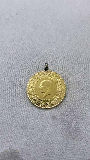 tek qas: Kulon, Sarı qızıl, Qaşsız