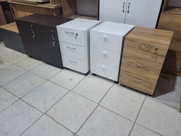 Ofis dolabları: Ofis tumbuckalari YENI. hundurluk 60 sm eni 40 sm derinlik 40 sm unvan — 8