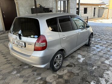 Honda: Honda Fit: 2003 г., 1.3 л, Вариатор, Бензин