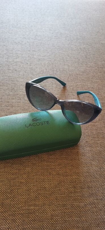 детские вещи от 6 месяцев: Детские очки для девочек. Фирма lacoste. Оригинал!