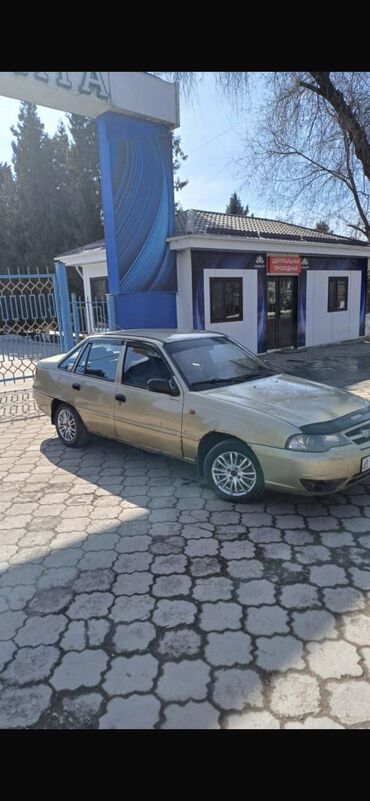 сатам же алмашам: Сатылат абалы жакшы 
Машина 6 мкр да