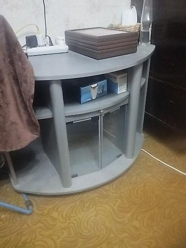 lcd tv: Тумба под телевизор/медиатехнику, полукруглая - Материал: ЛДСП с — 1