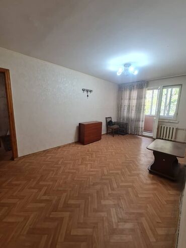 квартира моладая гвардия: 2 бөлмө, 46 кв. м, 104-серия, 3 кабат, Косметикалык ремонт
