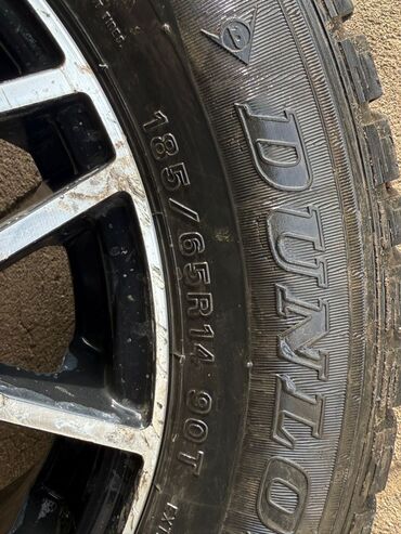 шипованные шины: Шиналар 185 / 65 / R 14, Winter stud, Колдонулган, Жеңил унаалар, Dunlop