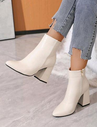ugg 25: Tvoj novi omiljeni par! ✨👢 Krem čizmice sa stabilnom blok štiklom — 3