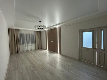 продаю кафе бишкек: 1 комната, 48 м², 108 серия, 7 этаж, Евроремонт