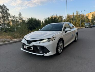 toyota camry 2018: Toyota Camry: 2018 г., 2.5 л, Автомат, Гибрид, Седан