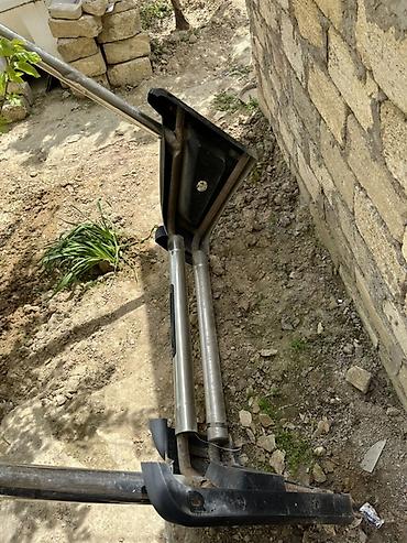 вешалка с зеркалом: Viqle 6 epsən usdunən cıxarılıb pikab ucun roll bar ideal vəzyətdədir — 4