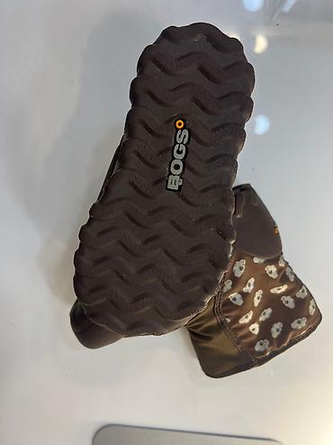 Детская обувь: Сапожки детские BOGS Отличного качества Поносили очень мало состояние at lalafo.kg — 5 Детская обувь: Сапожки детские BOGS Отличного качества Поносили очень мало состояние — 5