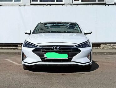 huyndai elantra: Hyundai Elantra: 2018 г., 2 л, Автомат, Бензин