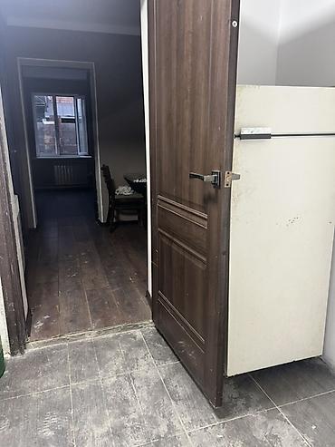 Продажа коттеджей и домов: 💫 Продается дом небольшой !!! 💫 Район : Дордой (Ак-Жар ) 📐 Площадь — 10